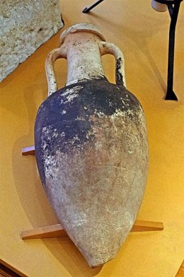 397px-Issoudun_(Indre)_(35132303642)